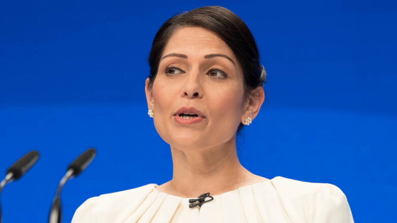 Великобритания потребовала немедленно выгнать Россию из Интерпола