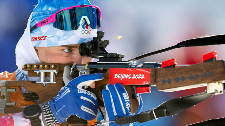 Российские биатлонистки завоевали серебро в эстафете на Олимпиаде-2022