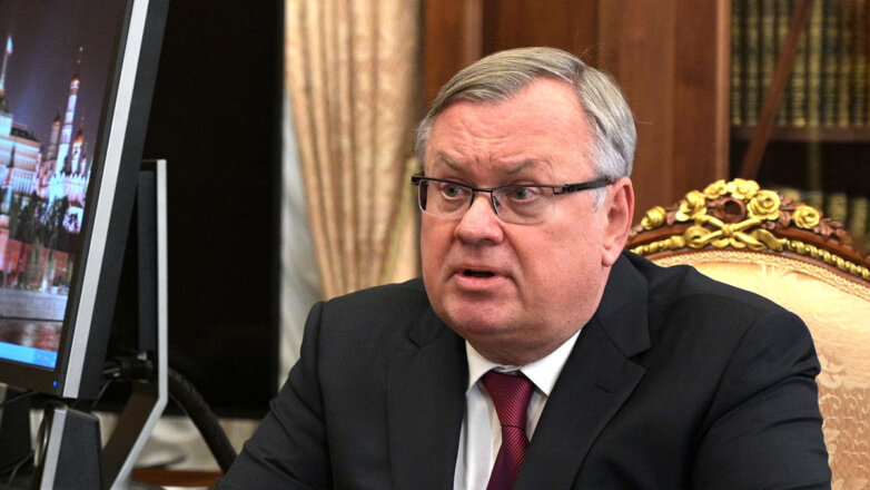 Глава ВТБ Костин дал советы, как сейчас сберечь деньги