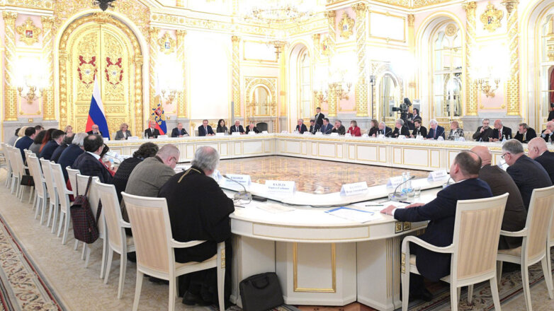 Доктрина прав человека, охрана Байкала: о чем говорили Путин и члены СПЧ