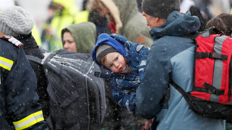 Россия решила открывать гуманитарные коридоры на Украине в одностороннем порядке