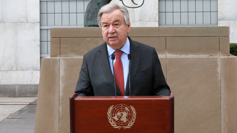 Генсек ООН пообещал облегчить доступ продовольствия из РФ и с Украины на рынок