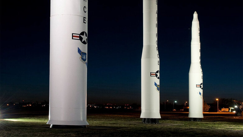 Песков прокомментировал предложение Польши разместить ядерное оружие США