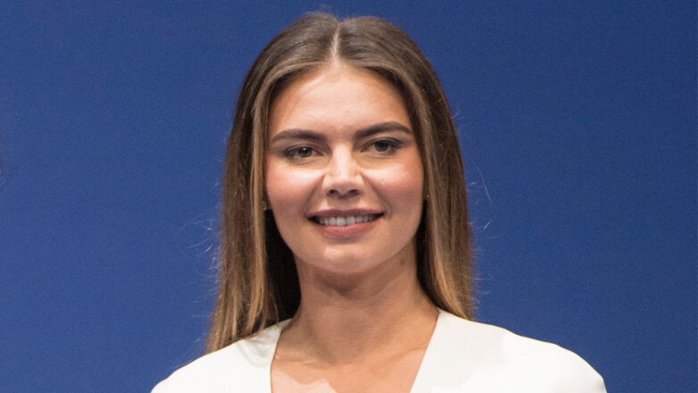 Канада ввела санкции против Алины Кабаевой и еще 21 гражданина России