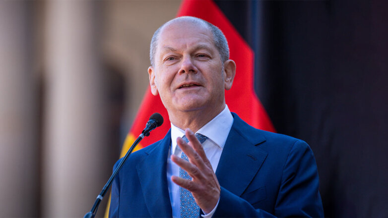 Шольц отреагировал на отношение Ангелы Меркель к России