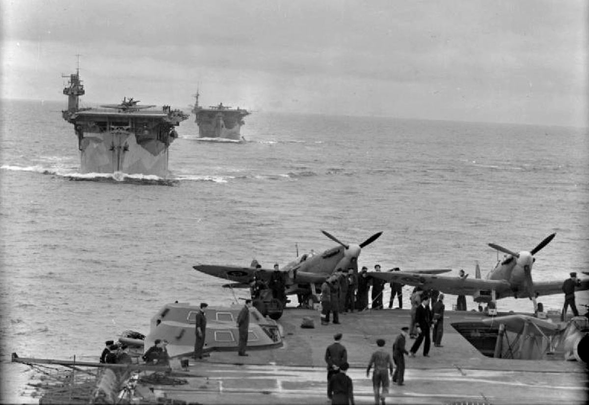 Авианосцы "Байтер" и "Авенджер"