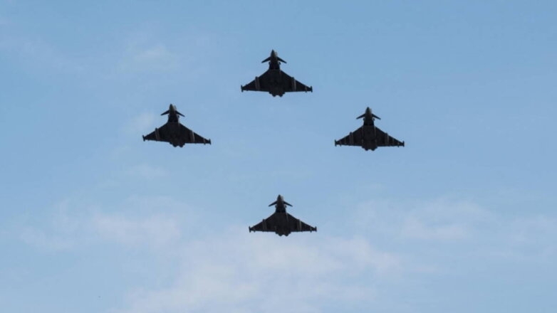 Истребители НАТО в апреле 16 раз сопровождали российские военные самолеты, заявили в Литве