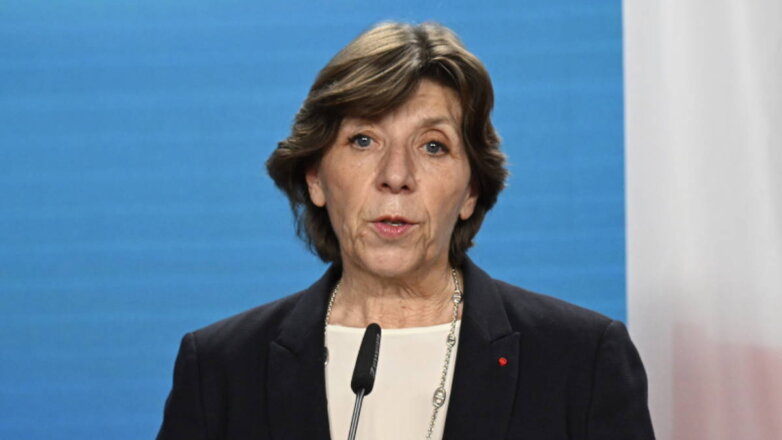 Глава МИД Франции считает необходимым сохранить диалог с Россией