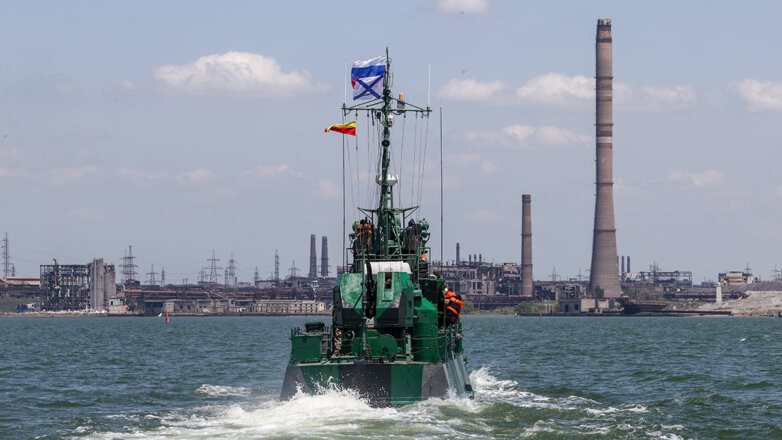 В Мариуполе снова заработал торговый порт