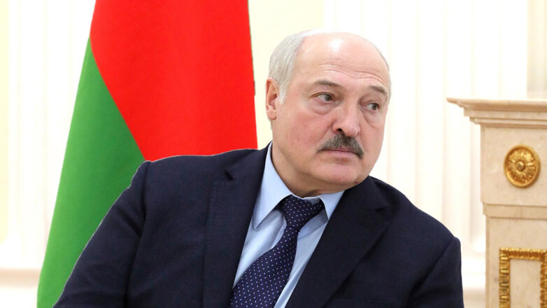Лукашенко заявил, что обсуждал с Путиным планы Запада по нападению на Россию