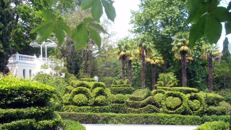 В Крыму проход на территорию 3 парков сделали бесплатным