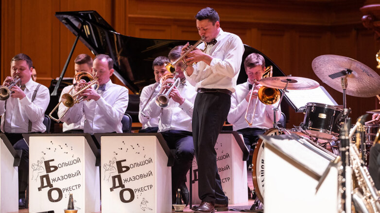 Большой джазовый оркестр Петра Востокова выступит на сцене Московской консерватории