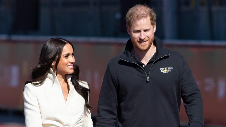 Принца Гарри с женой заметили на торжествах в честь Елизаветы II