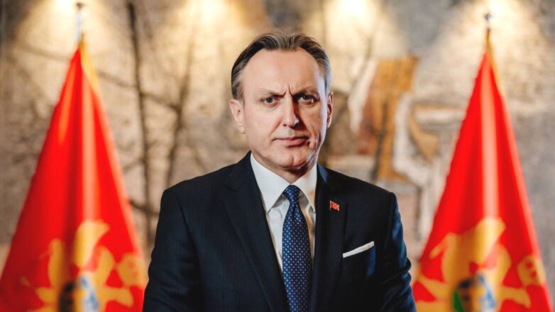 Черногория объяснила закрытие неба для самолета Лаврова