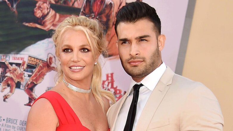 Бритни Спирс снова вышла замуж