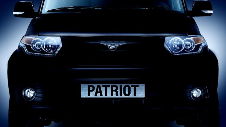 Опубликованы изображения нового УАЗ "Патриот", который должен был стать "Русским Прадо"