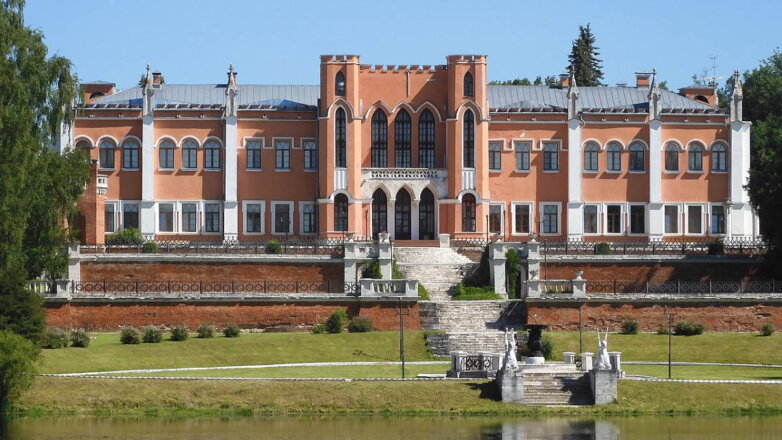 Эксперты определили 5 самых популярных приусадебных парков Подмосковья