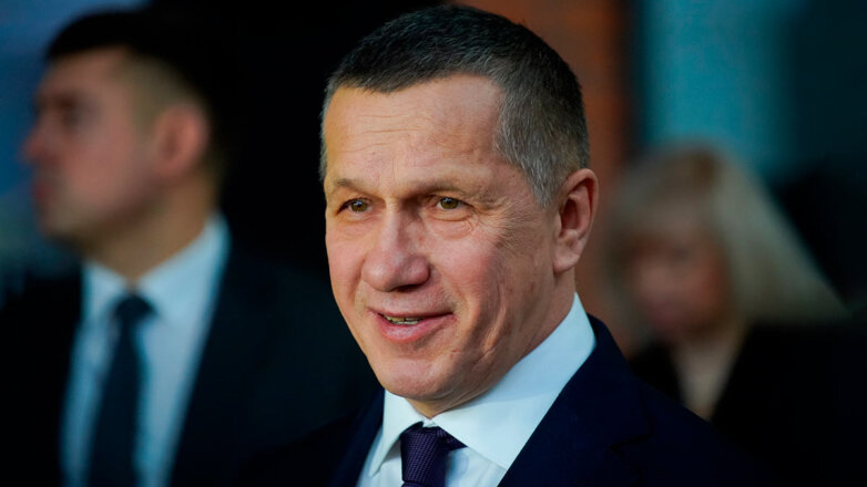 Трутнев рассказал о производстве оборудования для перевозки СПГ