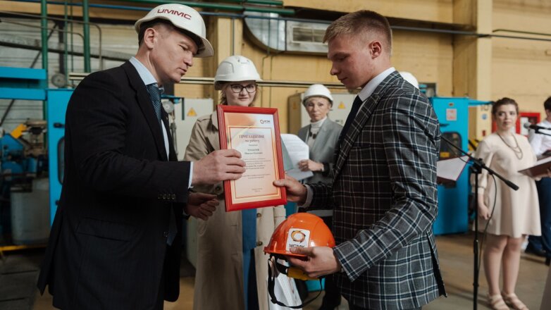 В Верхней Пышме выпускники получили работу вместе с дипломом