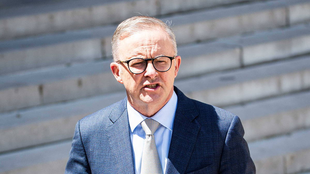 Энтони Албаниз