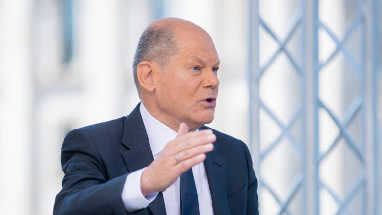 Шольц заявил, что Запад не будет принимать решения по Украине за спиной ее граждан