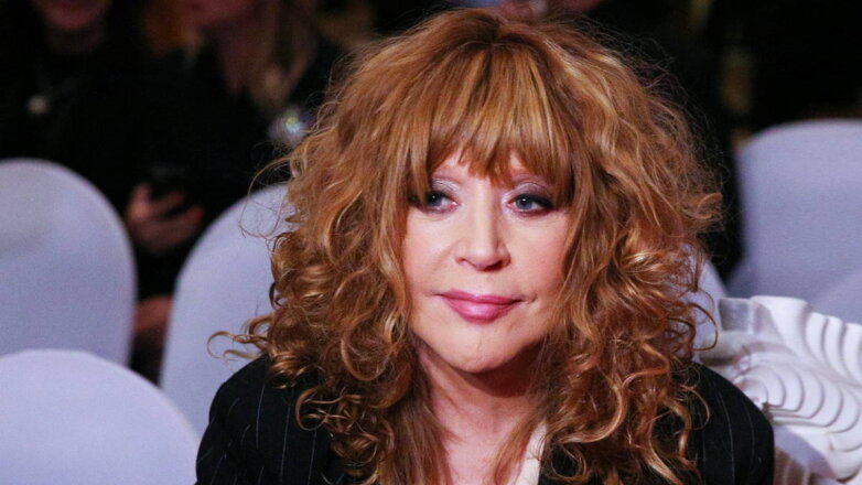 Алла Пугачёва попросила внести ее в список иноагентов вслед за мужем