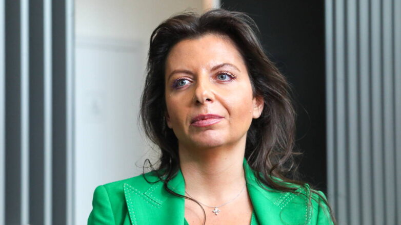 Следственный комитет проведет проверку из-за угроз Симоньян со стороны "Азова"