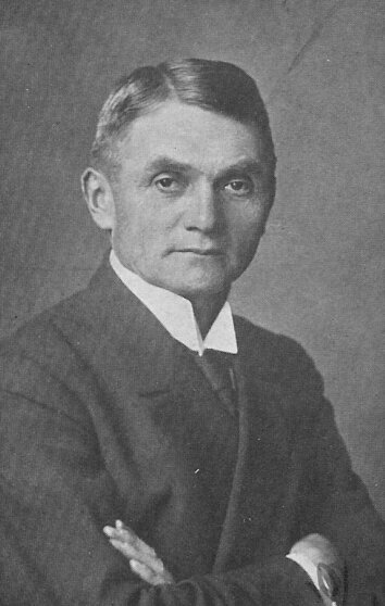 Капитан подводной лодки "Дойчланд" Пауль Кёниг