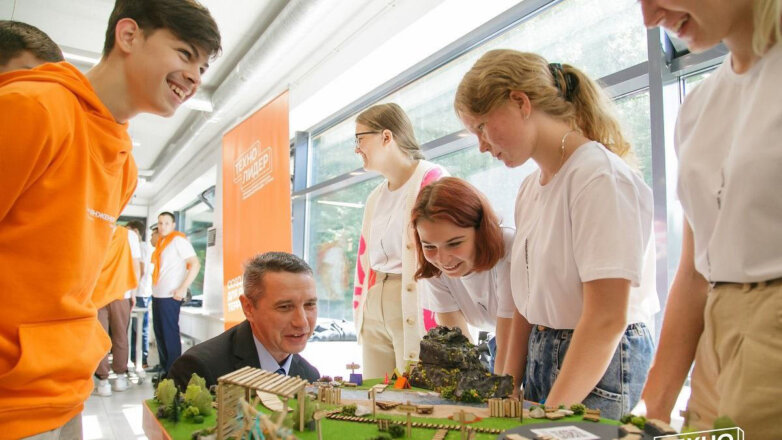 Завершила работу проектная смена "ТехноЛидер" для будущих инженеров