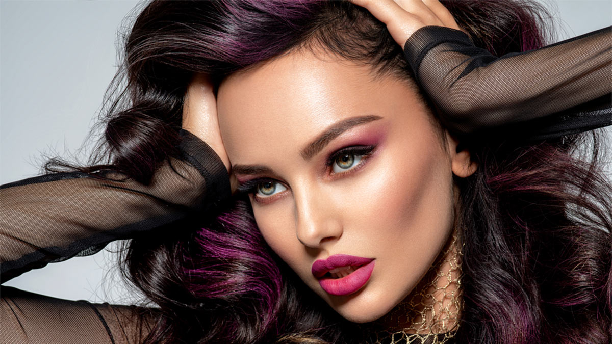 Вишневый цвет волос