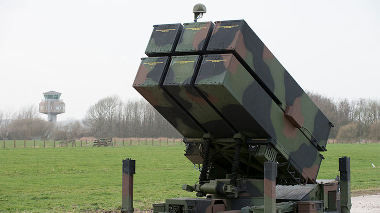 Канада купит у США ЗРК NASAMS для Украины