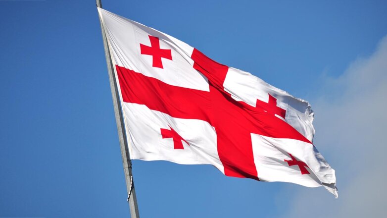 Спецназ вытеснил протестующих с проспекта у грузинского парламента