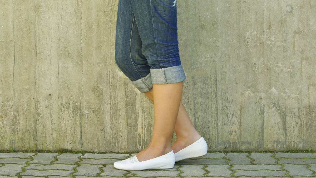 подвёрнутые джинсы