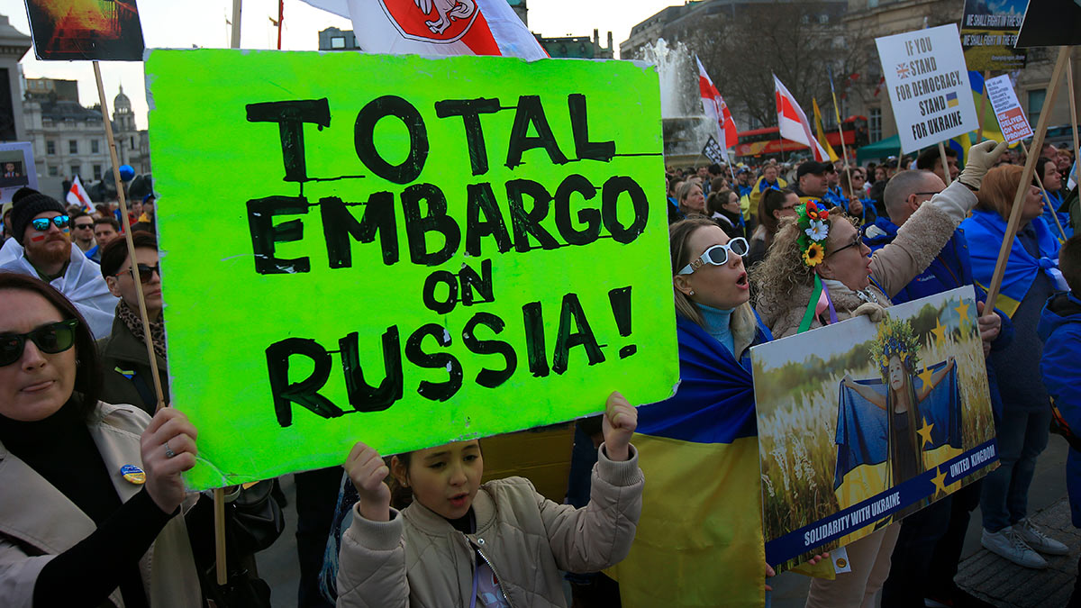 Митинг против России в Лондоне