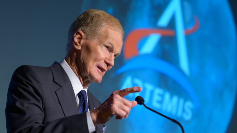 Миссию NASA к Луне пришлось отложить до октября