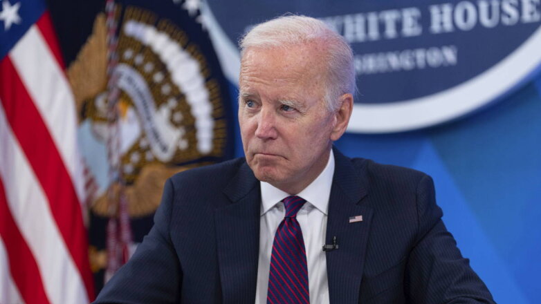 Президент США продлил на год торговое эмбарго в отношении Кубы