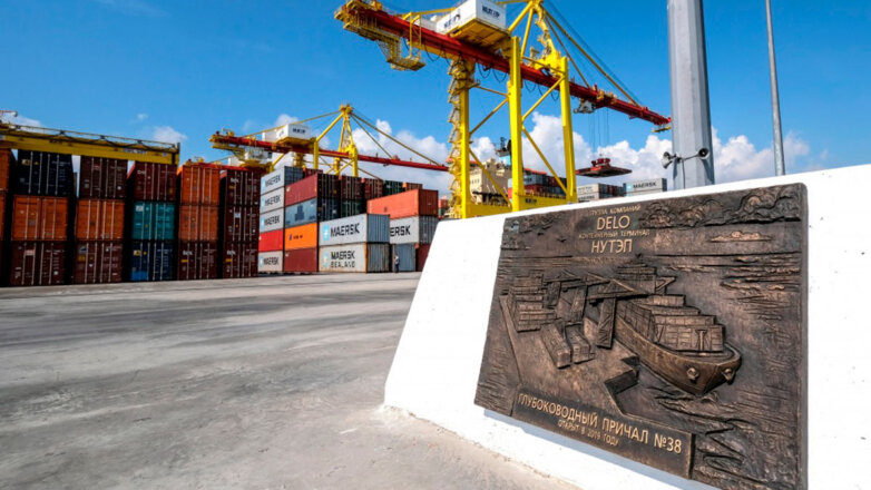 Морской терминал в Новороссийске начнет прием из Турции паромов на 100 автопоездов