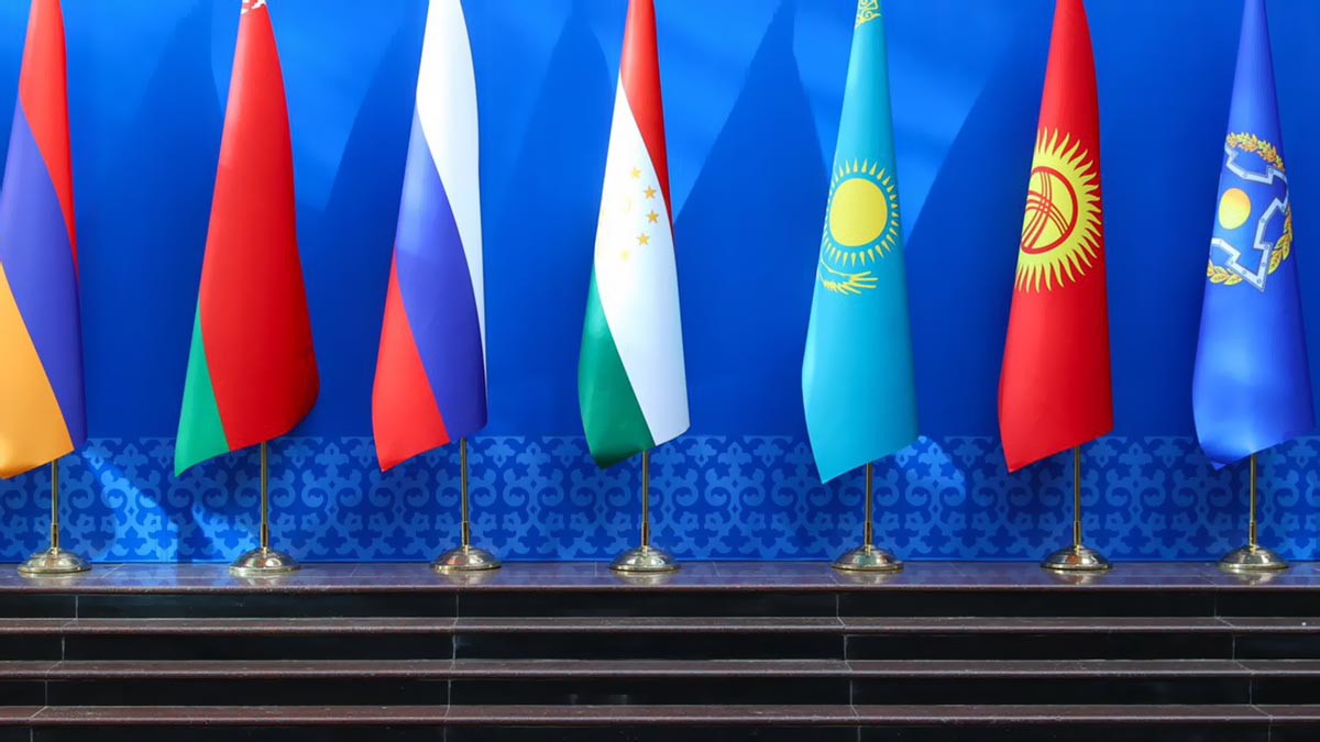 Флаги стран участников Организации Договора о коллективной безопасности (ОДКБ)