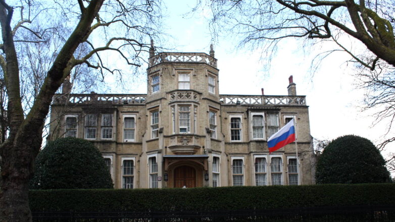 Россия усилит охрану посольств за рубежом