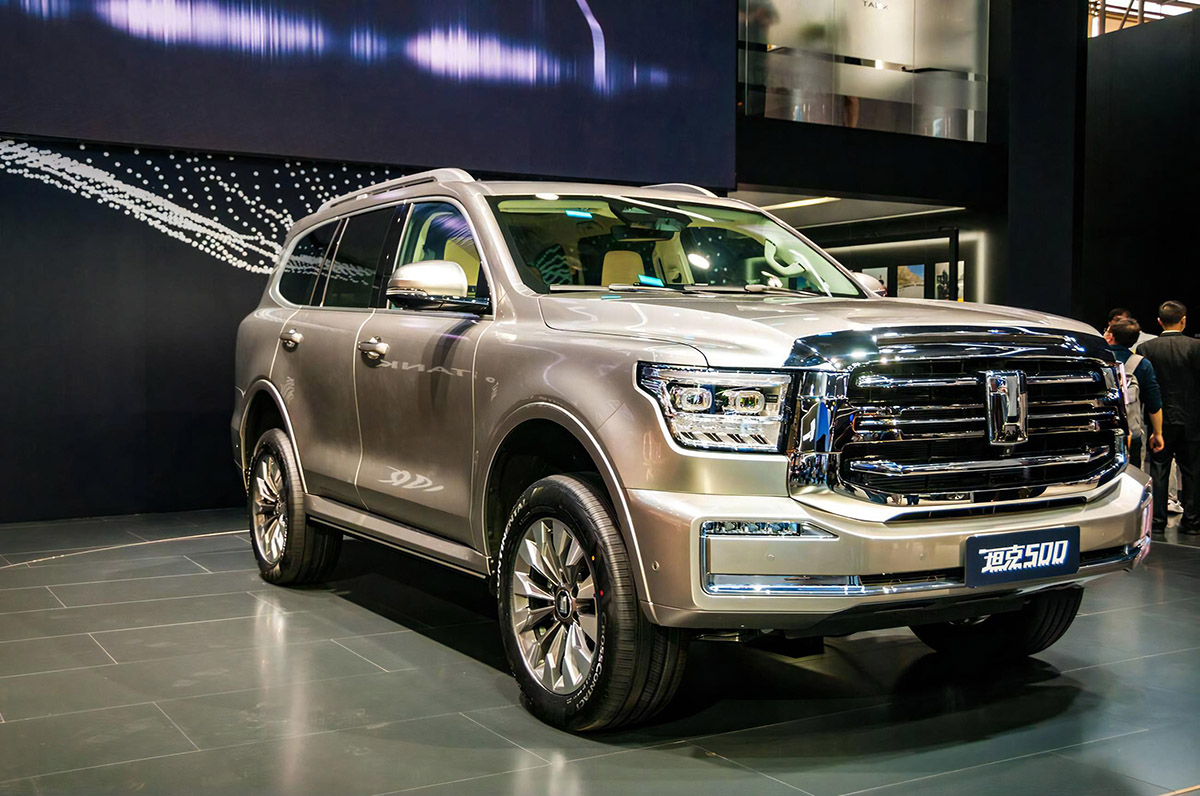 Внедорожник Tank 500