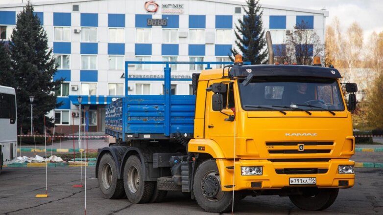 "Кузбассразрезуголь" провел конкурс на лучшего водителя