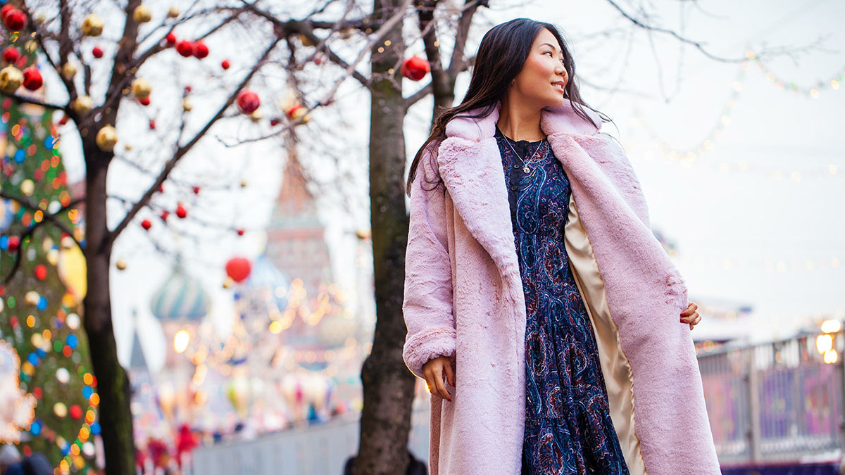 Пальто из искусственного меха