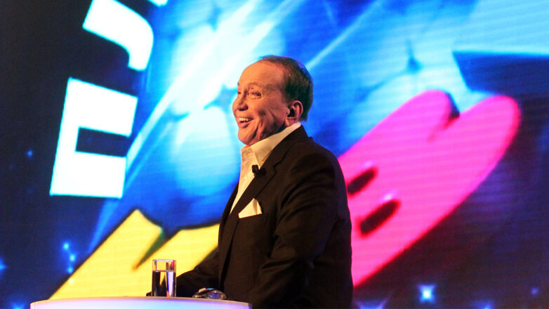 Масляков вернулся к роли ведущего КВН