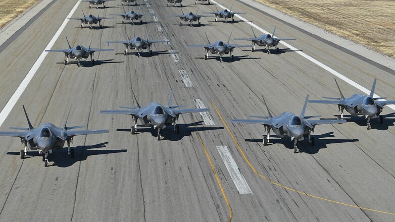 В МИД РФ пообещали ответить на переброску из США в Великобританию F-35