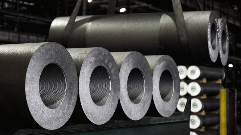 Поставщик Tesla прогнозирует дефицит графита из-за доминирования производителей из Китая