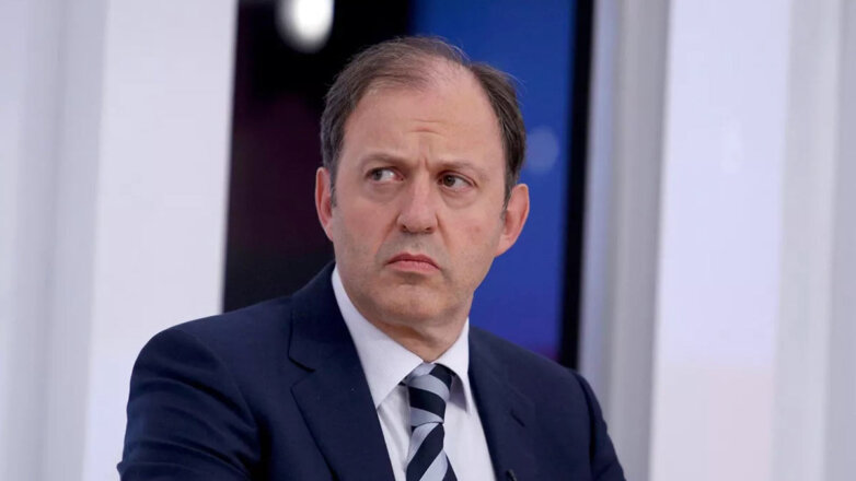 Суд продлил арест подозреваемого в мошенничестве Митволя