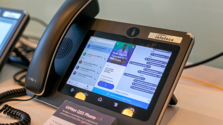 Покупателями первых квантовых телефонов в России могут стать РЖД и "Газпром"