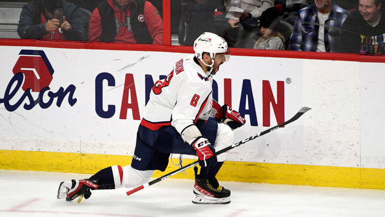 Александр Овечкин забросил 818-ю шайбу в НХЛ