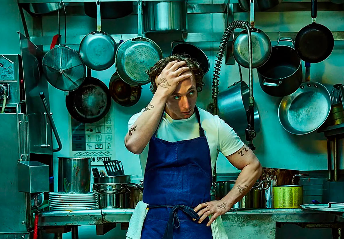 Кадр из сериала "Медведь"