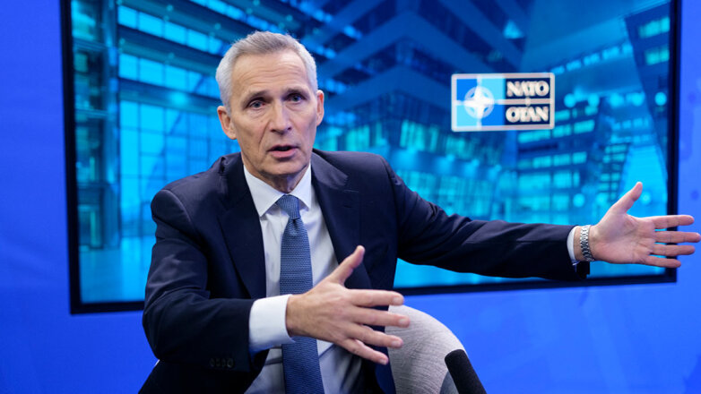 Генсек НАТО считает поставки оружия Киеву "кратчайшим путем к миру"